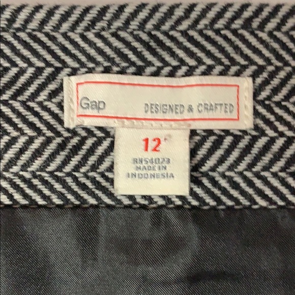 GAP Wool Blend Herringbone Skirt, Black Grey Sz 12 - Picture 3 of 5